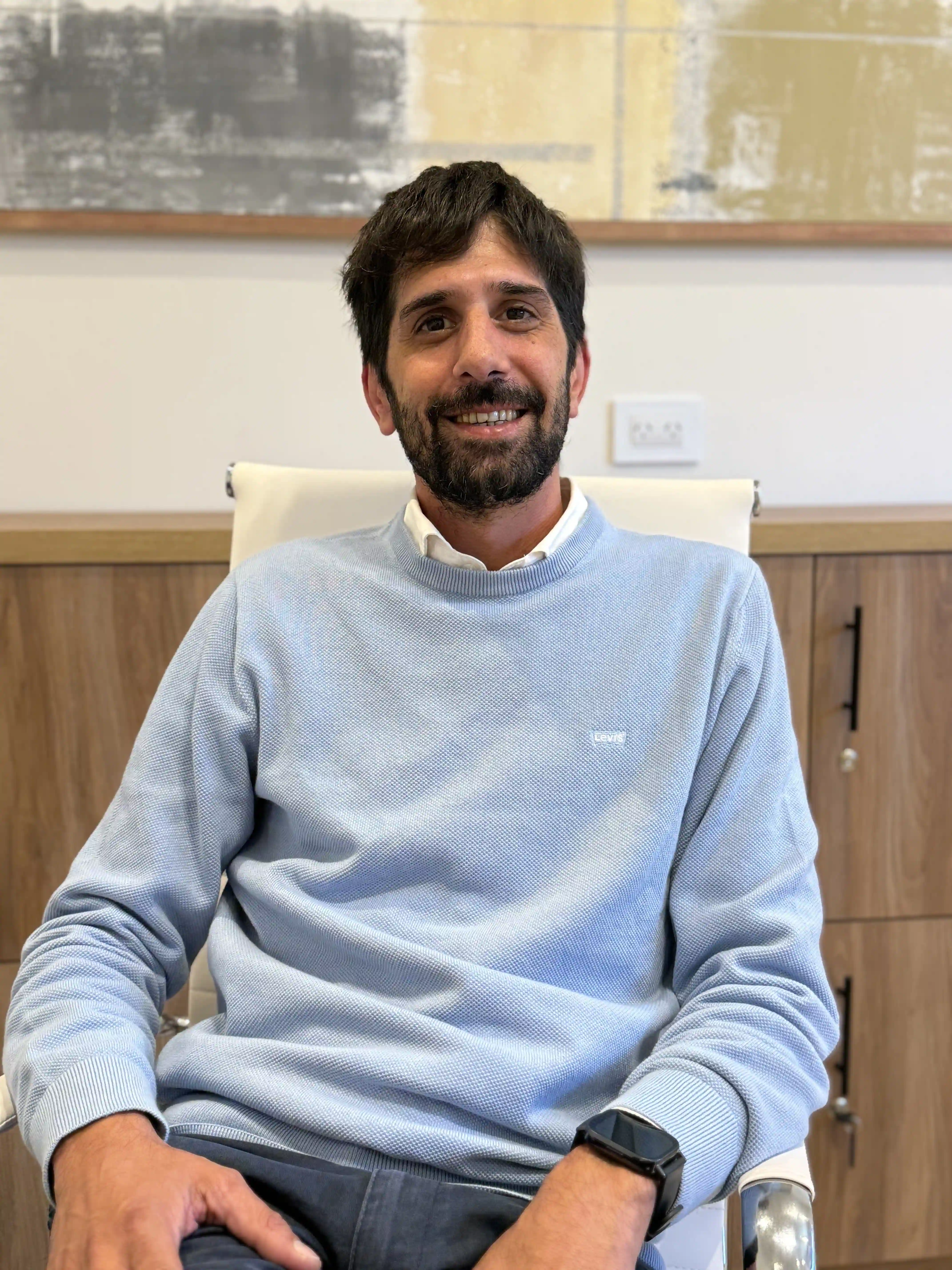 Dr. Ariel De Cristofaro